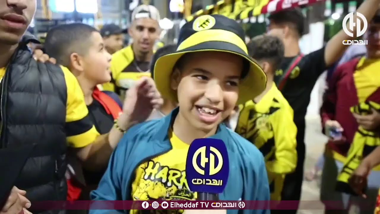 شاهد ... ما قاله أنصار فريق اتحاد الحراش بمناسبة تاريخ تأسيس النادي