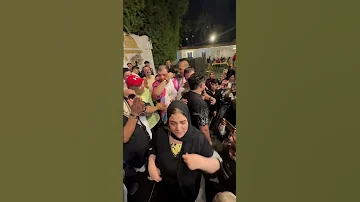 رقص بنت من المعازيم مع المطرب عصام شعبان عبد الرحيم في فرح حفيده شعبان عبد الرحيم شوف حصل ايه 
