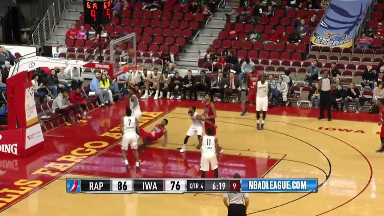 Ronald Roberts posts 19 points & 18 rebounds vs. the Energy, 1/18/2016