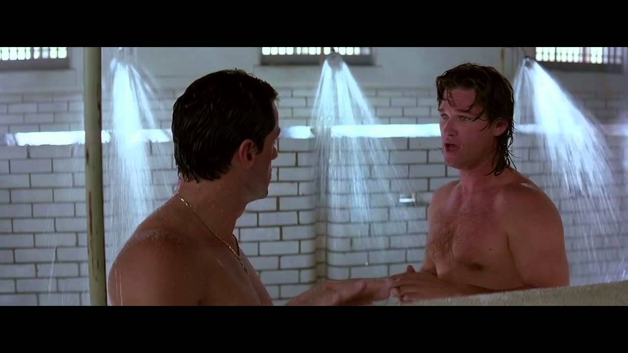 Tango and Cash bathroom scene - YouTube