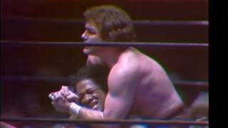 Gino Hernandez & Tully Blanchard vs Tony Atlas & Junkyard Dog