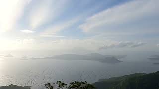 🌅 Sunrise over Taal Volcano 🌋and Taal Lake 🏞 in Tagaytay, Philippines 🏝