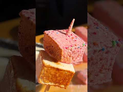 Triple vanilla bean or strawberry sprinkle—which homemade marshmallow belongs on your s’more? 🔥