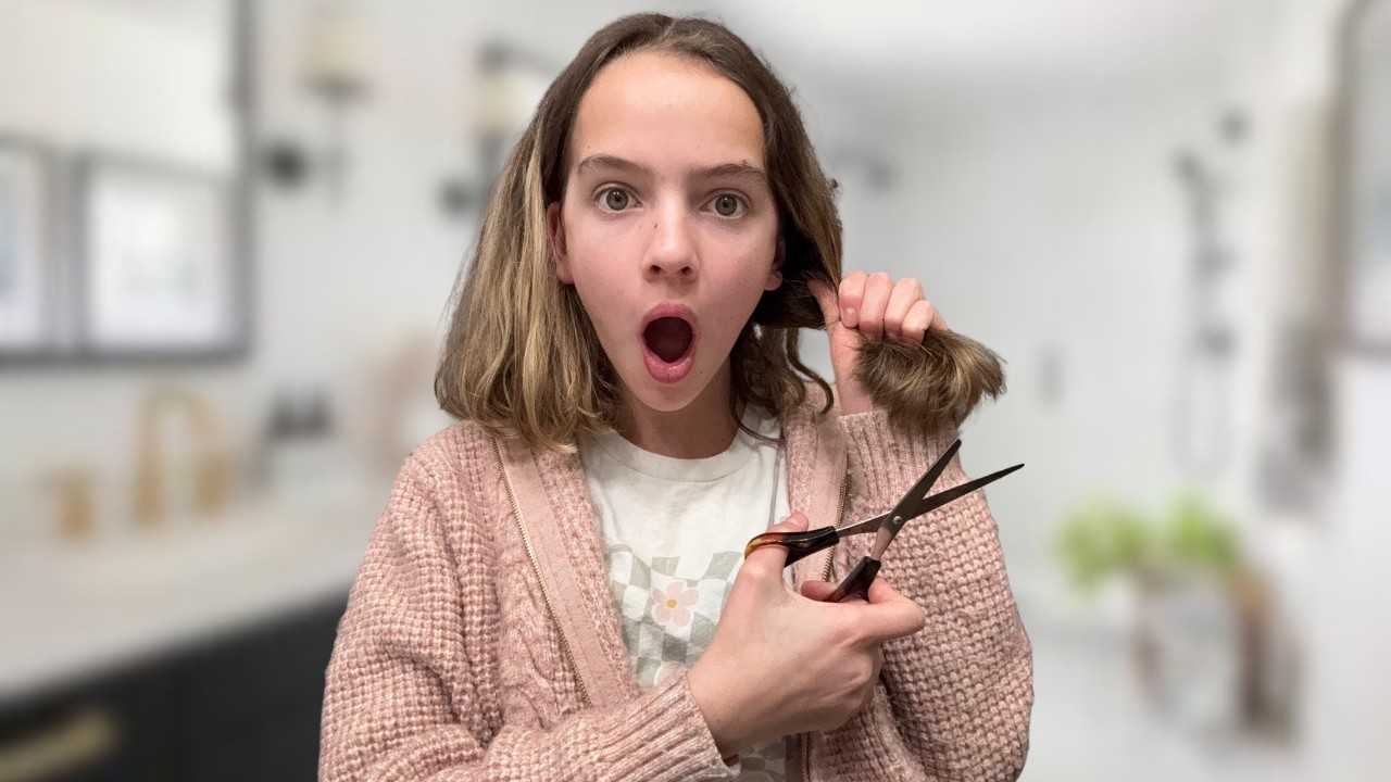 I CHOPPED 8in of my hair *regret*