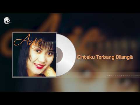 cintaku terbang di langit biru