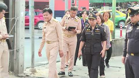 ปิดฉากแผงค้าหน้าตลาดคลองเตย 1 ลุยรื้อถอนสิ่งกีดขวางทางเดิน เตรียมปรับพื้นที่คืนทางเท้า