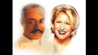 Sandi Patty | O Holy Night w Peabo Bryson ~ 1997