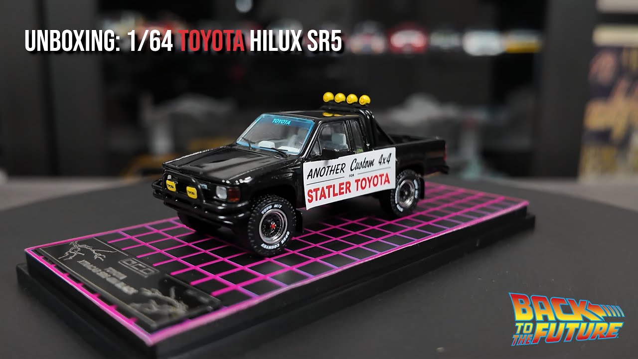 DiecastTalk 1/64 Toyota Hilux SR5 - Volver Al Futuro! - YouTube