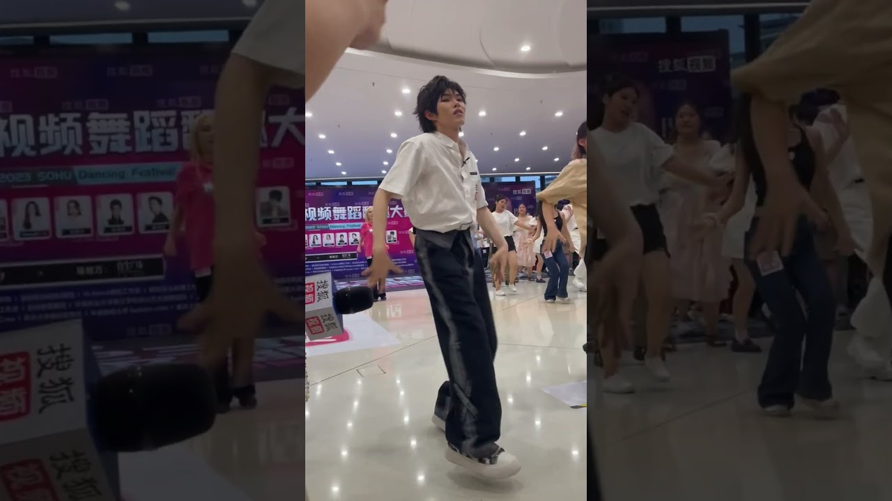 [FANCAM] Cupid - FIFTY FIFTY / 刘隽 Jun Liu Dance Cover | Random Play Dance @ Sohu Dancing Festival