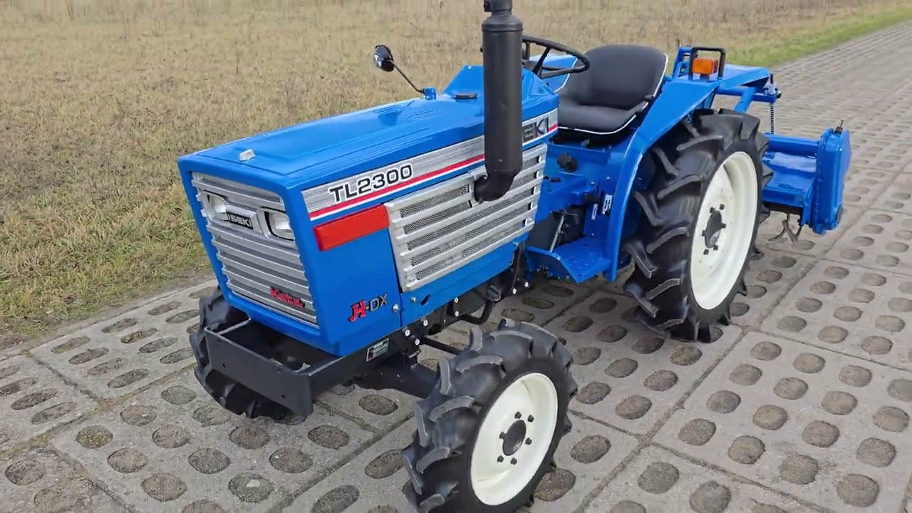 Iseki TL2300 tractor presentation after renovation - YouTube