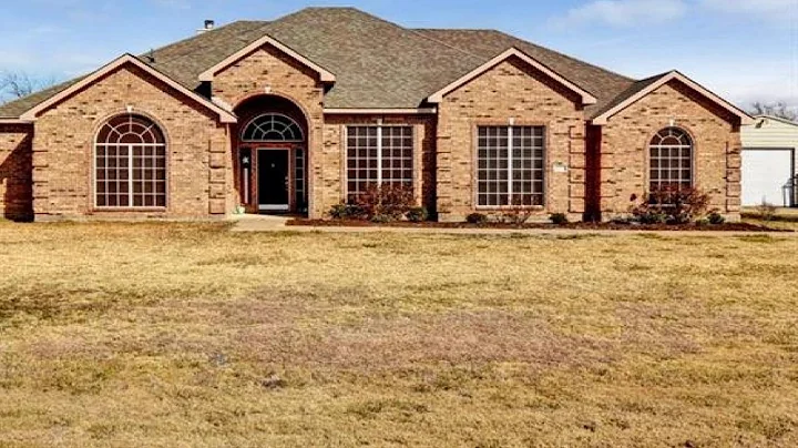 11297 Glenn Cove, Forney, TX Presented by The Jess...