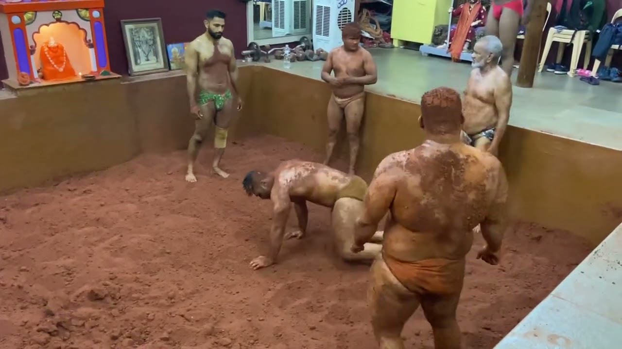 वस्ताज पै संभाजी अंग्रे मैदानी डाव सराव