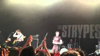 Scumbag City - The Strypes [Live at Diamond Hall, Nagoya]