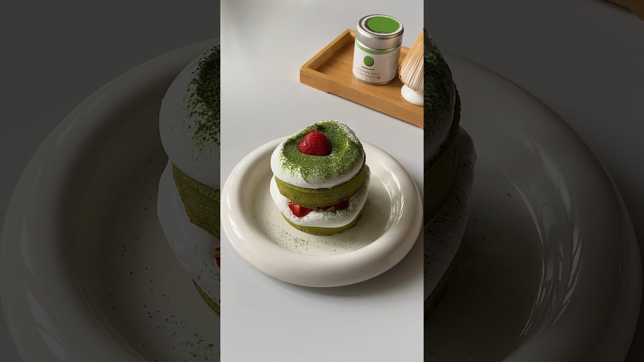 naked matcha strawberry shortcake | Strawberry Day dessert idea!