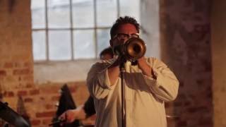 06.20.16 Viper Feat. El Hombre Invisible