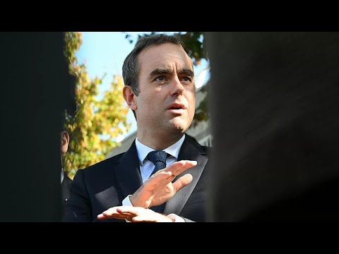 Видео: Переназначенный Макроном премьер-министр Франции Лекорню попытается 