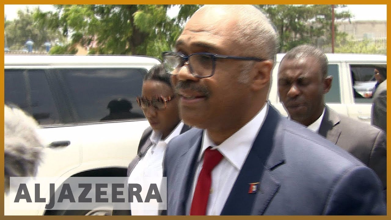 استقالة رئيس وزراء هايتي جاك غي لافونتان بعد أيام من الاحتجاجات | الجزيرة الإنجليزية
