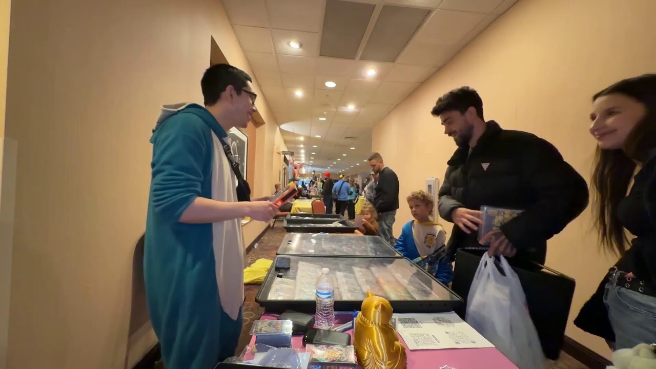 Live Pokemon Card Vending - Kansas City Trading Card Con Day 3.5