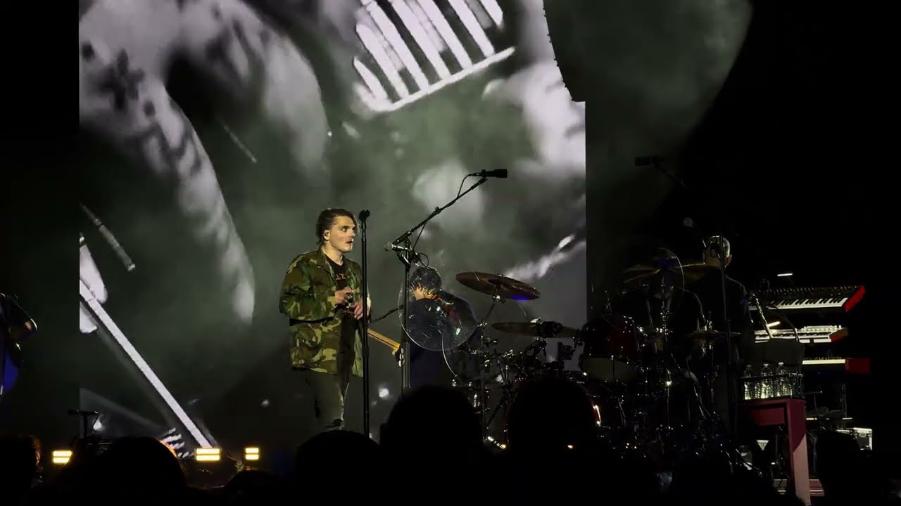 My Chemical Romance - Helena (2025-08-09, MetLife Stadium, East Rutherford, NJ) [4K HDR]