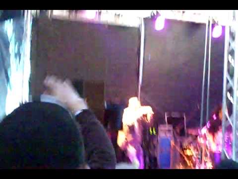 在 YouTube 上觀看「Splash 09 Zion I @live」