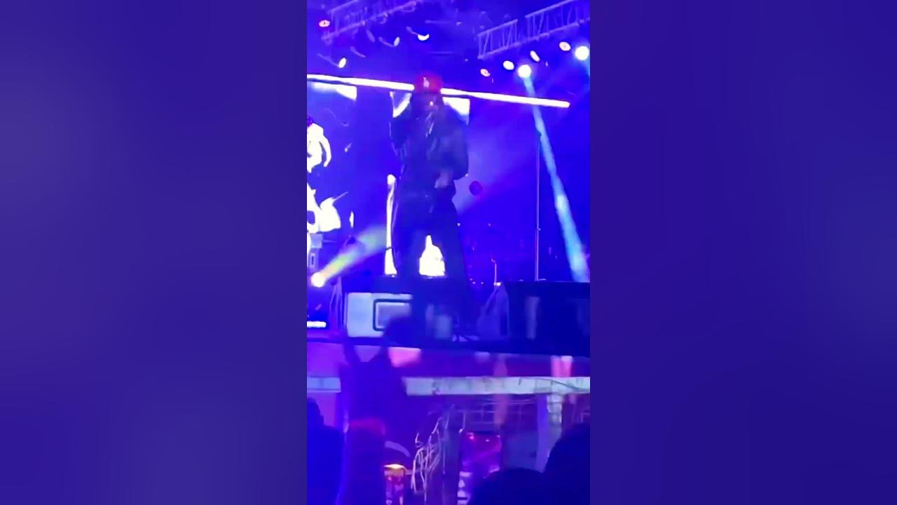 Fireboy DML performing Ashawo in Lagos, Nigeria #fireboydml #ashawo #short