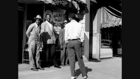 LITTLE WALTER    UP THE LINE