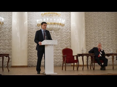 Михаил Котюков на открытии молодежного форума «Будущее»