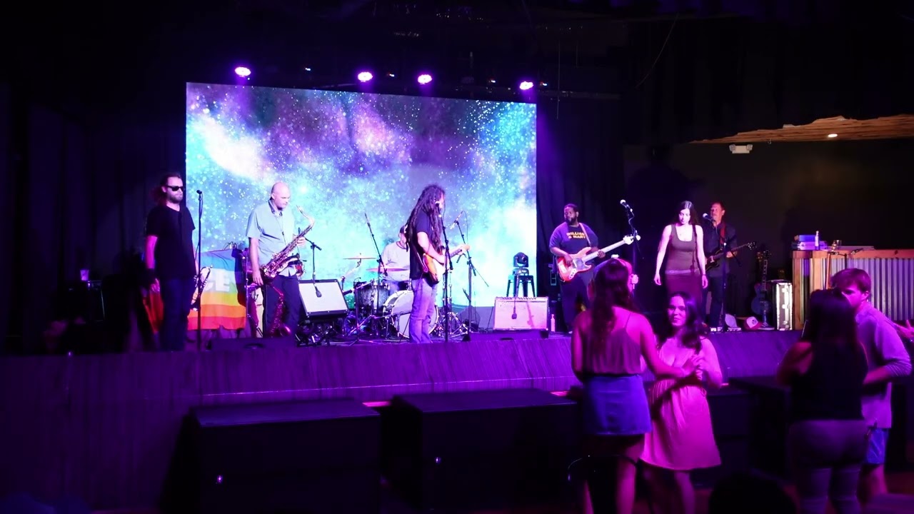 Teresa's Tune - Scarlet Begonias - Fire on the Mountain by Chong Band -  YouTube