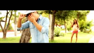 Franco Enrique - Este Amor Esta Loco Loco ( Clip) (Dash y Cangri) Resimi