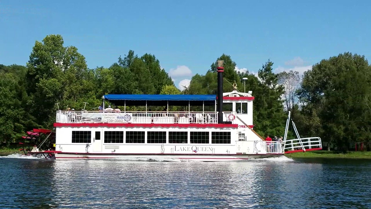 branson queen riverboat