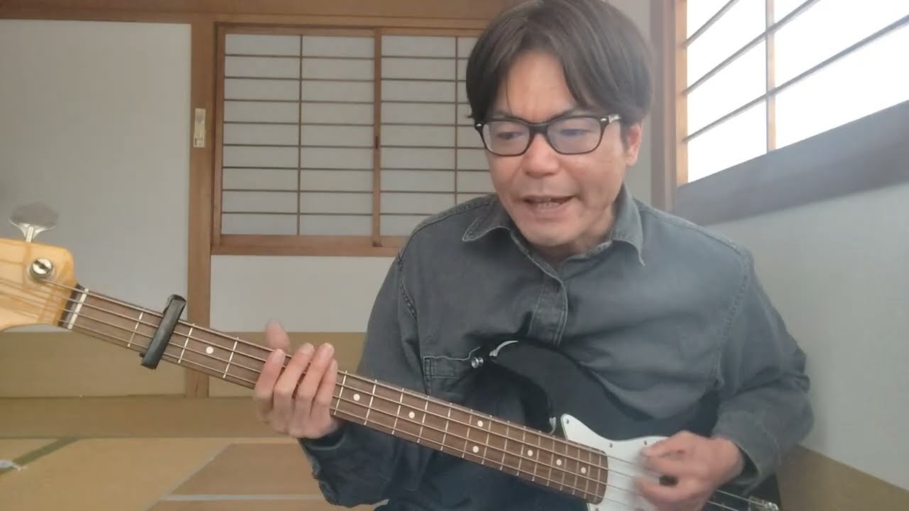 SPARK/THE YELLOW MONKEY　ベース弾き語り