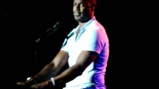 'One Last Cry' Brian McKnight LIVE in Philly