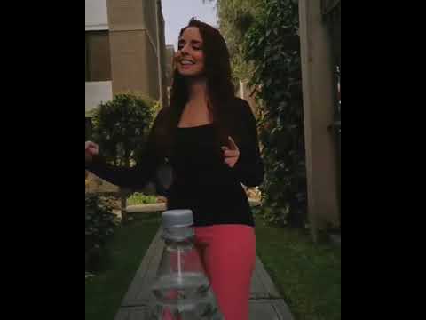 Antonella Aservi bella peruana DETRAS DE CAMARA