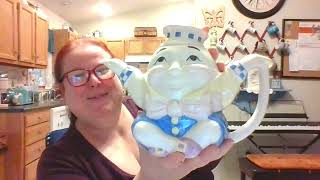 Unboxing a box of teapots from my aunt