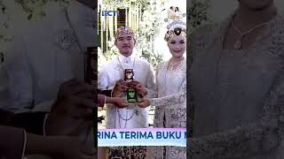 Momen Kaesang Dan Erina Saling Bertukar Buku Nikah   Ikatan Cinta Kaesang & Kaesang  #shorts