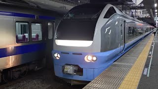 E653系K71編成の臨時特急ときわ48号 上野行が勝田駅2番線を発車