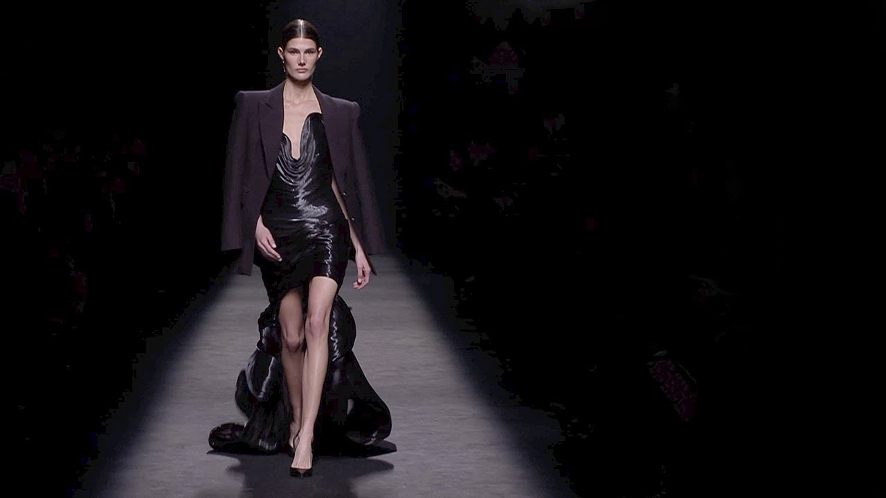 Isabel Sanchis Fall Winter Full Show Youtube