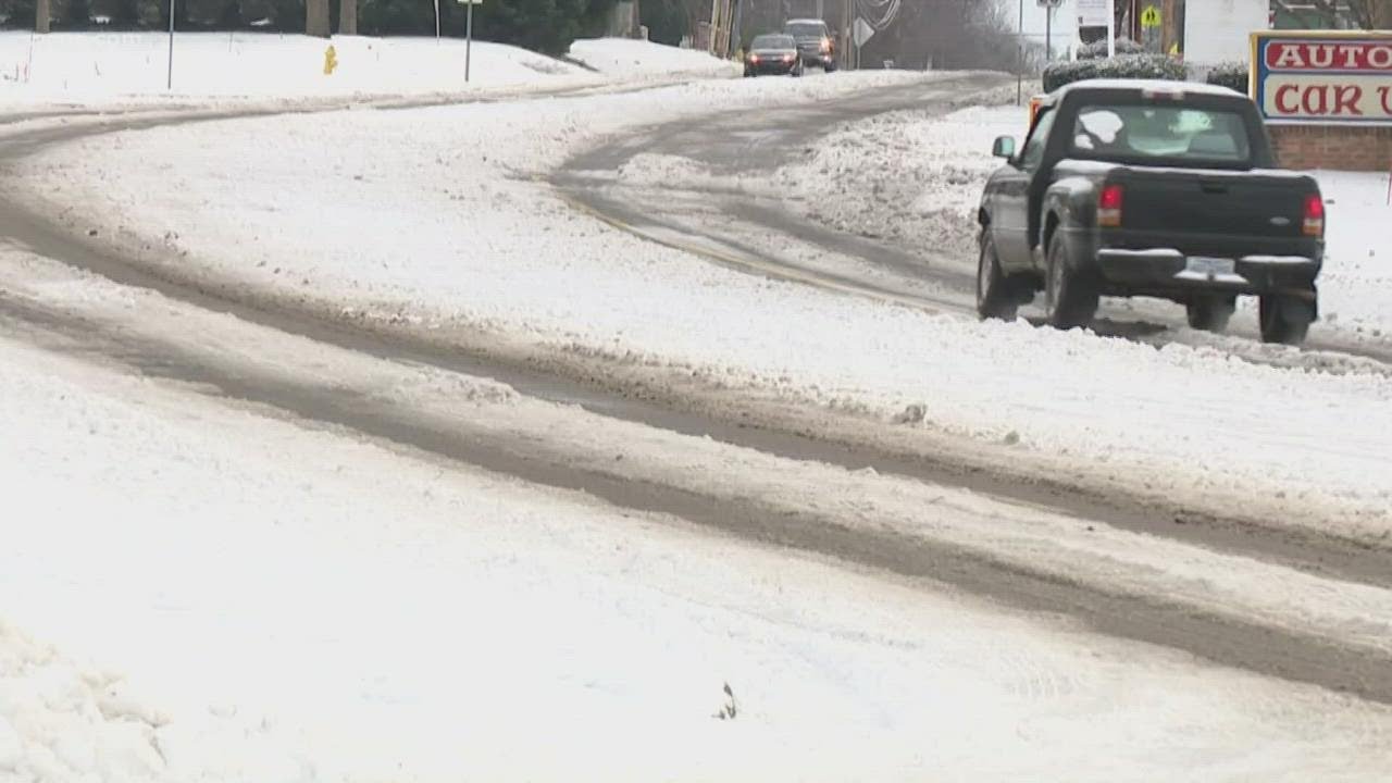 South Carolina prepares for winter weather again - YouTube