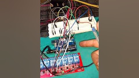Arduino inversor de giro de un motor