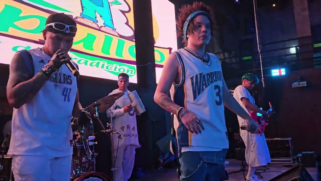 Ay yo vengó dezertores en vivo