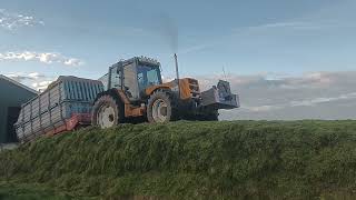 Renault 113 14 Tx Met Mengele Opraapwagen