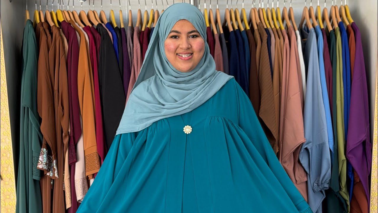 موديل جديد اللي بغات تحيد عليها لبيسة العيد باذن الله تجي مرحباً مع حنات الحنانة