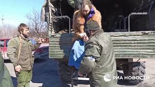 Украинские военные в бабьей одежде😂