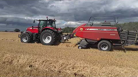 Massey Ferguson 7720 tracton with 2250 baler