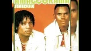 Amagcokama - Ematshotshombeni