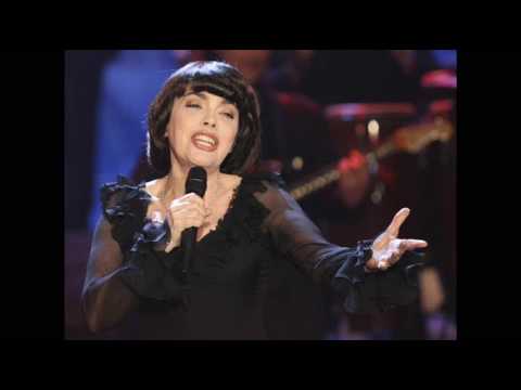 Mireille Mathieu - The Trolley Song