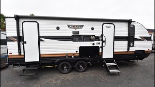 2023 Forest River Wildwood XLite Midwest 240BHXL Travel TrailerLike New!