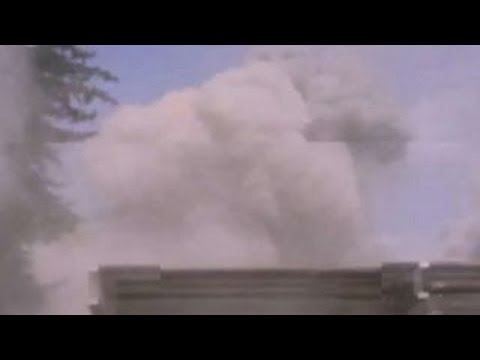 Raw video shows US airstrikes hitting ISIS capital in Mosul