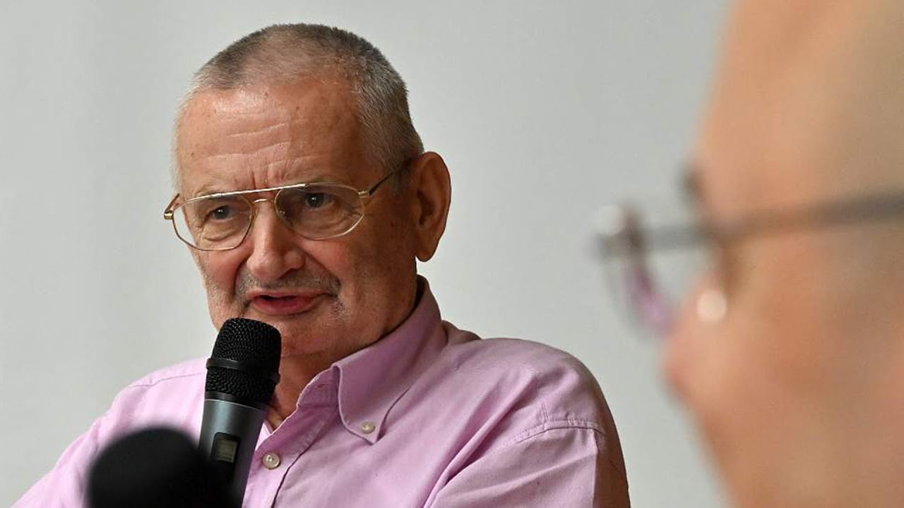 A tudományban nem igazságok vannak, hanem tények és hiedelmek I Beszélgetés Csányi Vilmossal