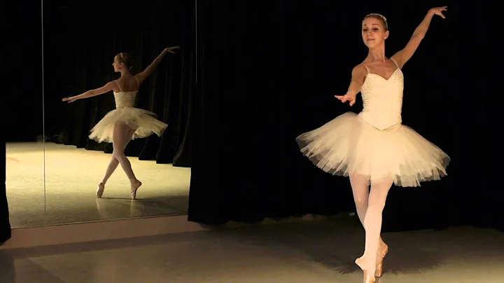 Meet a dancer - Antoinette Brooks-Daw